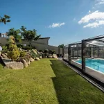 Feriehus Lujo A Estrenar Con Piscina Cubierta